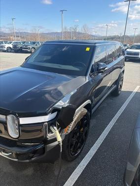 2023 Rivian R1S Adventure Quad Motor Large Pack