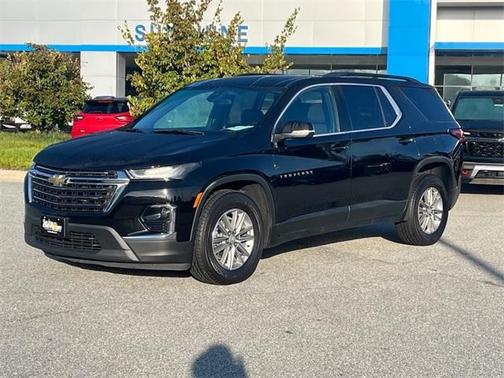 2022 Chevrolet Traverse LT Leather