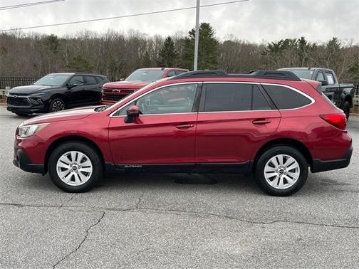 2018 Subaru Outback 2.5i Premium