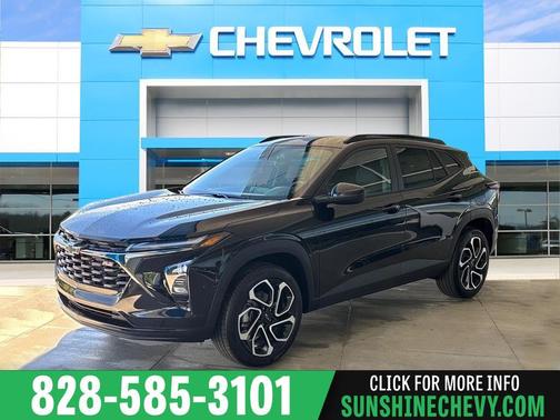 Mosaic Black Metallic 2026 Chevrolet Trax 2RS