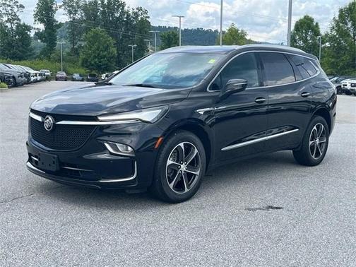 2022 Buick Enclave Essence