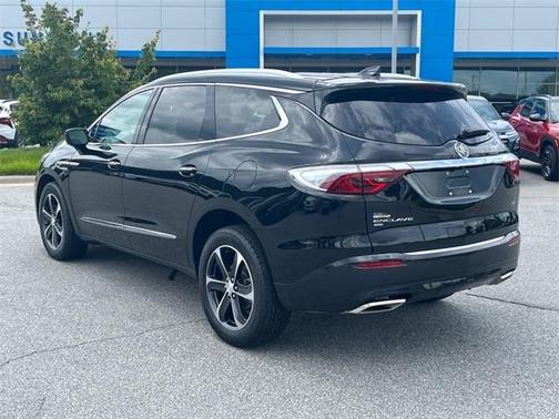 2022 Buick Enclave Essence
