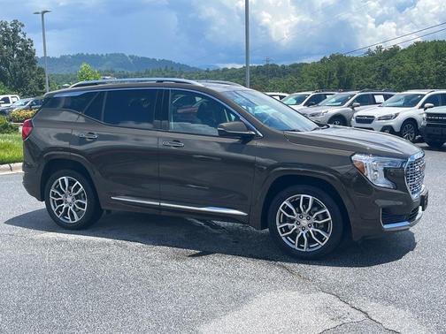Deep Bronze Metallic 2023 GMC Terrain Denali