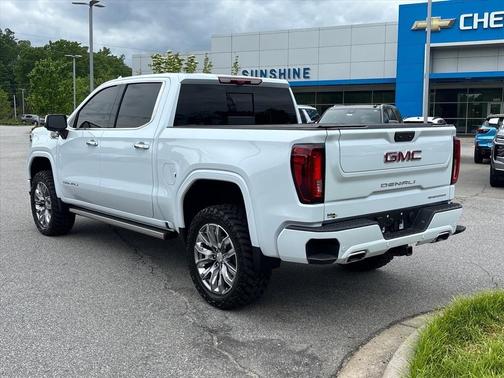 Glacier White 2026 GMC Sierra 1500 Denali