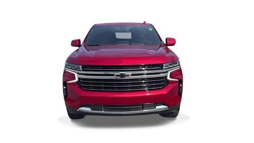 Photo 3 of 37 of 2021 Chevrolet Suburban LT