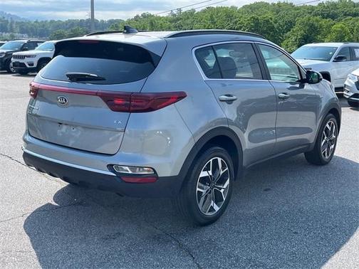 2022 Kia Sportage EX