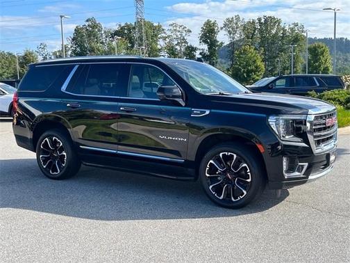 2022 GMC Yukon SLT