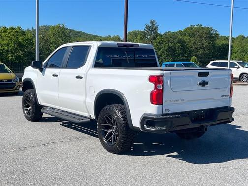 Summit White 2023 Chevrolet Silverado 1500 ZR2