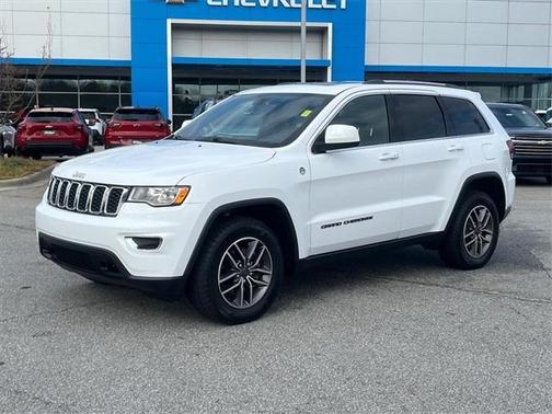 2020 Jeep Grand Cherokee Laredo