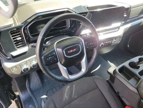2024 GMC Sierra 2500 SLE