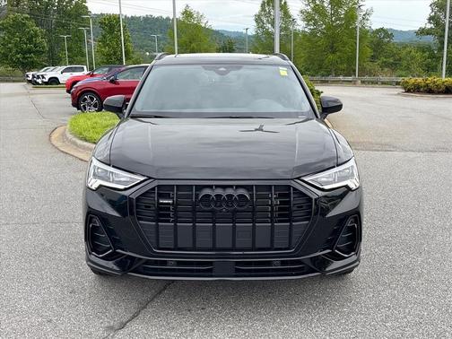 Mythos Black Metallic 2025 Audi Q3 45 S line Premium
