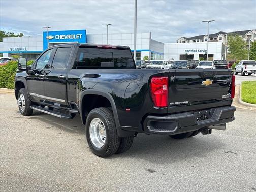 Black 2026 Chevrolet Silverado 3500 High Country