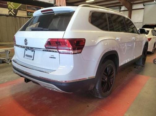 2018 Volkswagen Atlas 3.6L SEL Premium