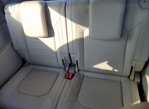 2018 Volkswagen Atlas 3.6L SEL Premium