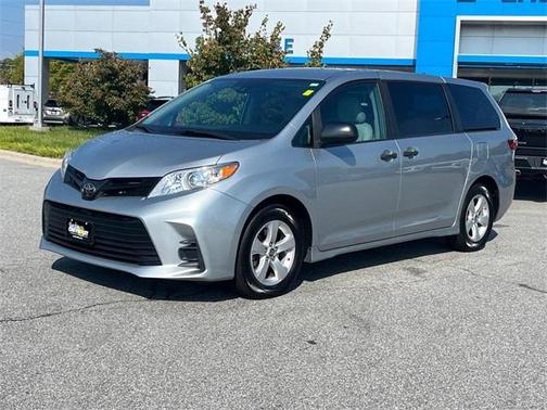 2020 Toyota Sienna L