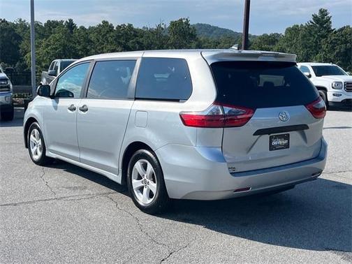 2020 Toyota Sienna L