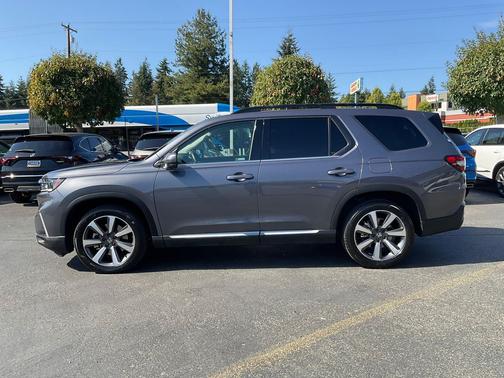 2023 Honda Pilot AWD Elite