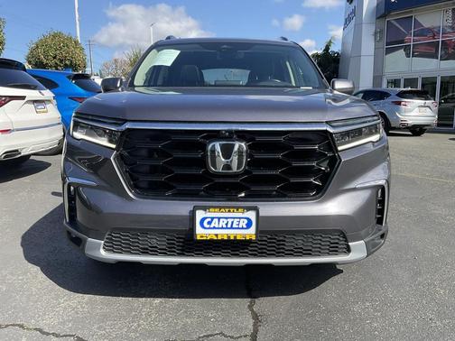 2023 Honda Pilot AWD Elite