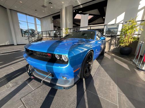 2016 Dodge Challenger R/T Scat Pack