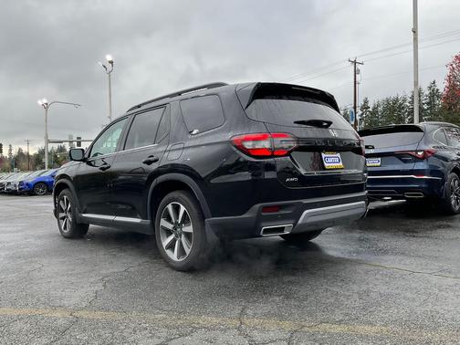 2023 Honda Pilot AWD Elite