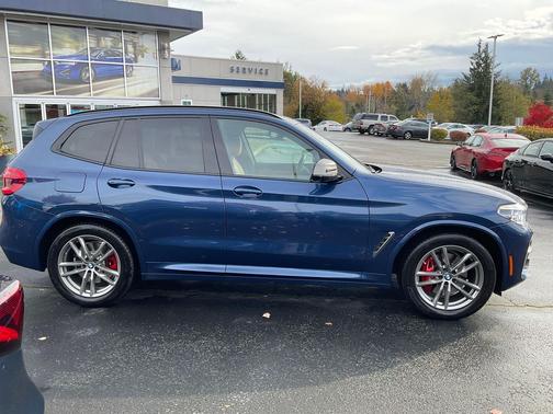 2021 BMW X3 M40i