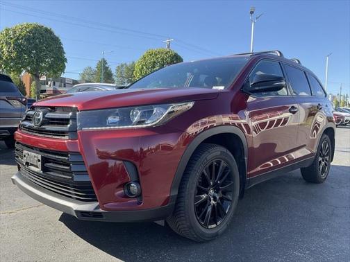 2019 Toyota Highlander SE