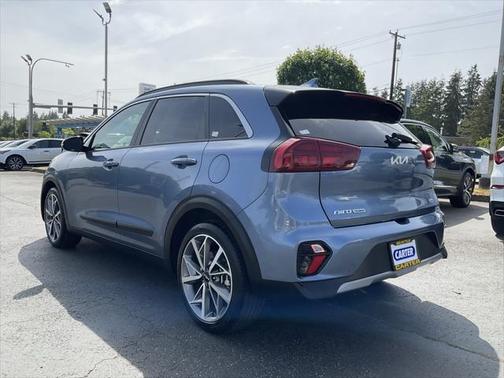 2022 Kia Niro Touring SE