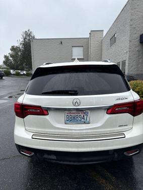 White Diamond Pearl 2016 Acura MDX 3.5L w/Technology Package