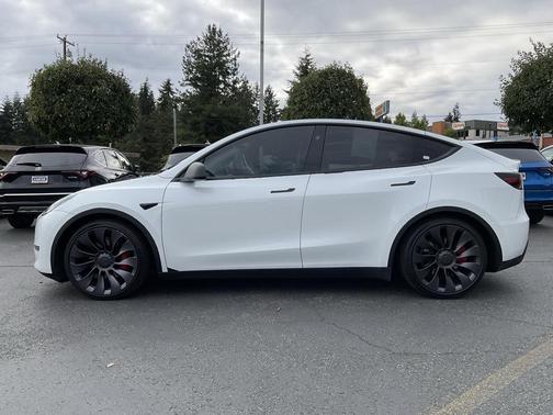 2023 Tesla Model Y Performance Dual Motor All-Wheel Drive