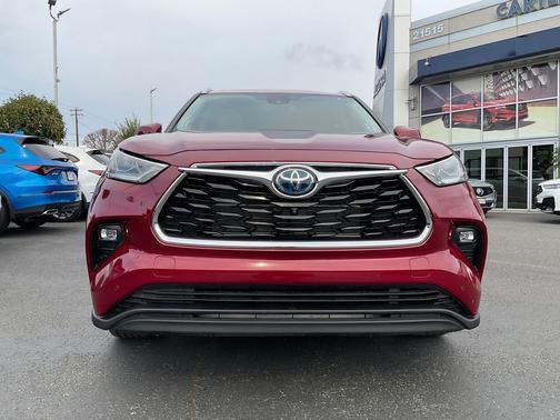 2023 Toyota Highlander Hybrid Limited