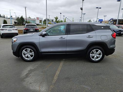 Satin Steel Metallic 2020 GMC Terrain SLE