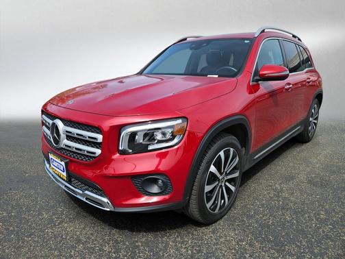 MANUFAKTUR Patagonia Red Metallic 2022 Mercedes-Benz GLB 250 4MATIC