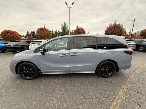 2023 Honda Odyssey Sport