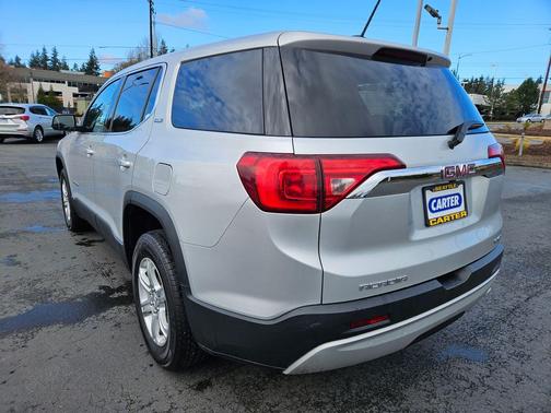 2017 GMC Acadia SLE-1