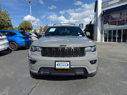 2020 Jeep Grand Cherokee Altitude