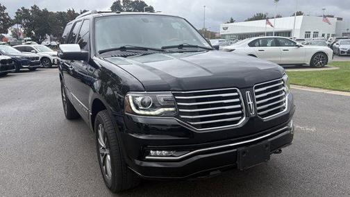 2017 Lincoln Navigator Select