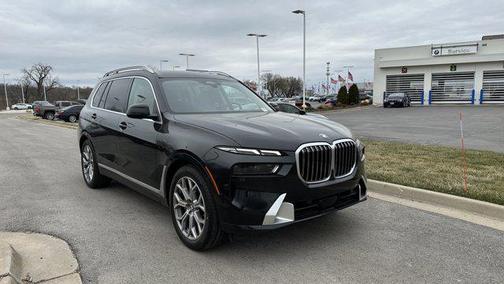 2023 BMW X7 xDrive40i