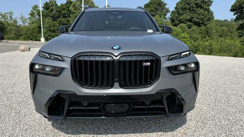 2026 BMW X7 M60i