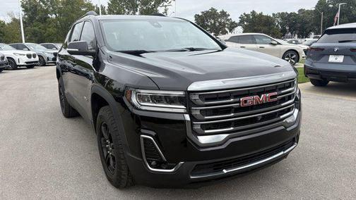 2023 GMC Acadia AWD AT4