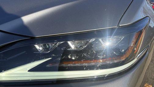 2019 Lexus ES 300h Luxury