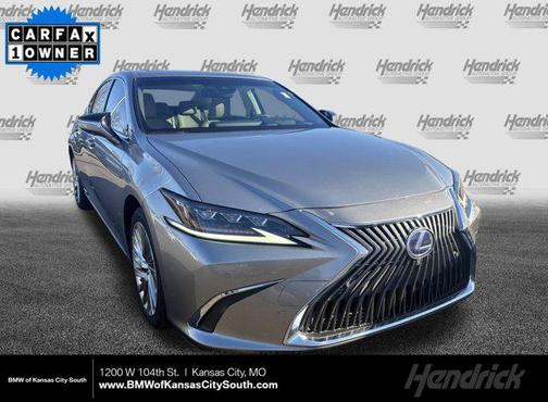 2019 Lexus ES 300h Luxury