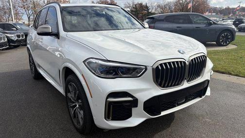 2023 BMW X5 M50i