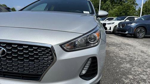 Symphony Air Silver 2018 Hyundai Elantra GT Base