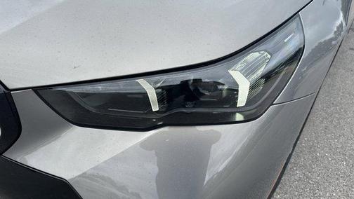 2026 BMW 530 i xDrive