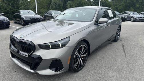 2026 BMW 530 i xDrive