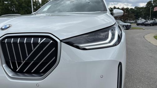 Mineral White Metallic 2026 BMW X3 30 xDrive