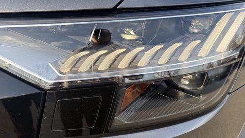 Daytona Gray Pearl Effect 2023 Audi SQ8 4.0T Prestige