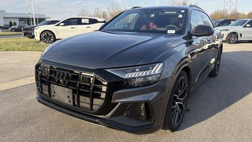 Daytona Gray Pearl Effect 2023 Audi SQ8 4.0T Prestige