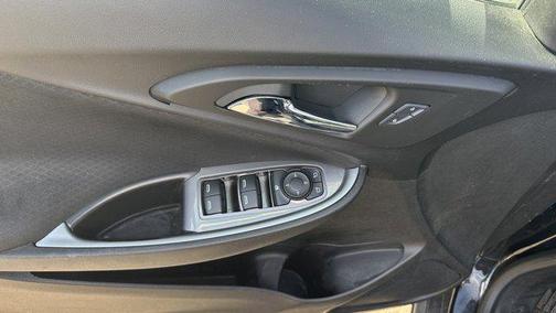 2017 Chevrolet Malibu 1LS