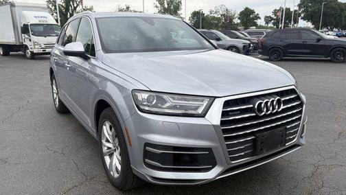 Florett Silver Metallic 2019 Audi Q7 55 Premium